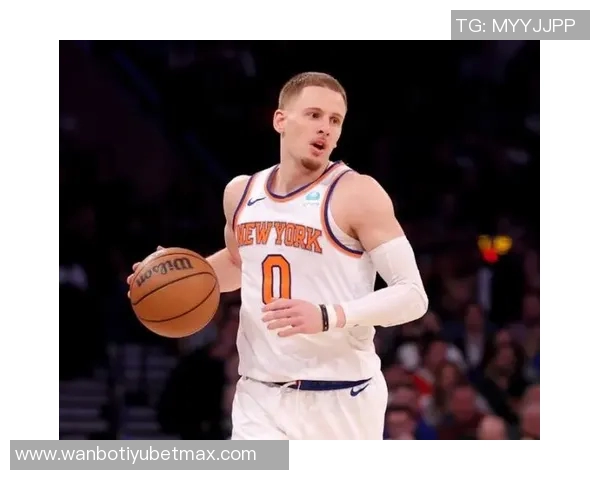 迪文岑佐表现稳定8投4中三分球命中率高效贡献13分4助攻2抢断 迪文岑佐表现稳定8投4中三分球命中率高效贡献13分4助攻2抢断