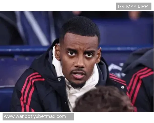 伊萨克坦言瑞典国家队面临压力但表现未达预期水平