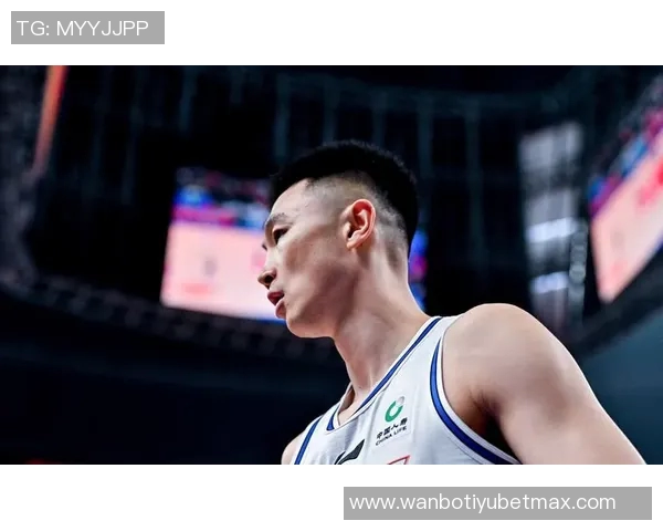 国足模仿男篮模式引发担忧男篮从巅峰跌入低谷的启示